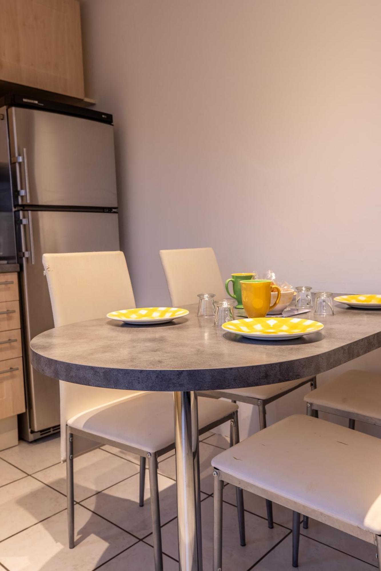 Appartement Avec Jardin, Ideal Pour Animaux - Floreal Clermont-Ferrand Dış mekan fotoğraf